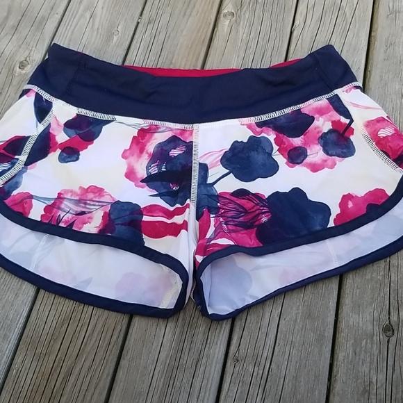 lululemon athletica Pants - Lululemon athletic shorts